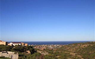 908 m² Land available in Menkenkop