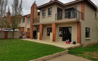 3 Bedroom Townhouse in Bloemfontein