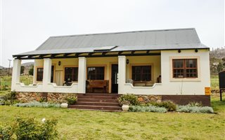 2 Bedroom House in Uniondale
