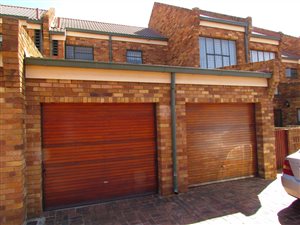 2 Bed Duplex in Pollak Park