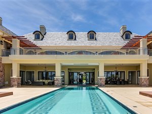5 Bed House in Waterfall Equestrian Estate