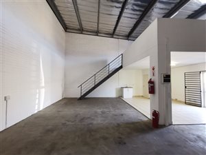 122 m² Industrial space in City Deep