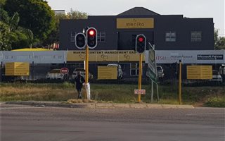 560 m² Commercial space in Monument Park