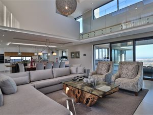 5 Bed House in Baronetcy Estate
