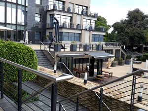 142.490005493164 m² Office Space in Sandhurst