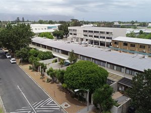 3 Bed Duplex in Somerset West Central