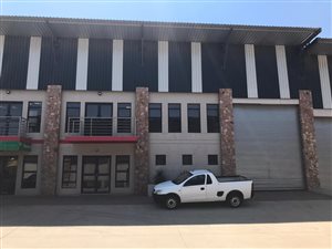 350 m² Industrial space in Cleveland