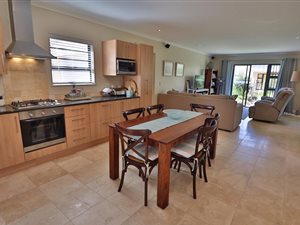 2 Bed Cluster in Langebaan Country Estate