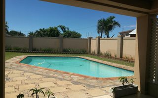 1 Bedroom Garden Cottage in Glenashley