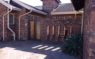3 Bedroom House in Waldrift