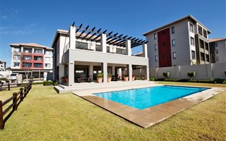 3 Bedroom Apartment in Lonehill