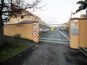 2 Bed Apartment in Ferndale