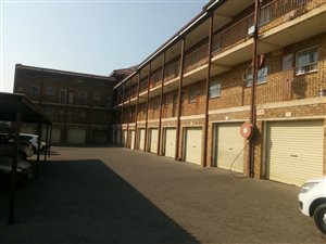 2 Bed Townhouse in Kempton Park Central