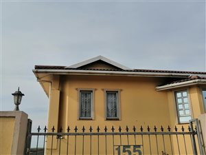 5 Bed House in Belvedere