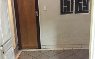 1 Bedroom Garden Cottage in Croydon