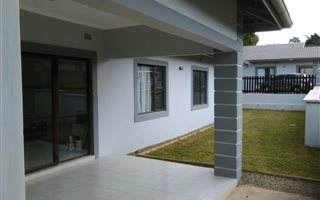 3 Bedroom House in Hillcrest Central