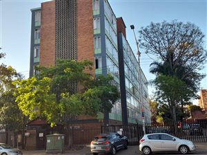 2 Bed Apartment in Arcadia