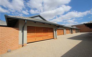 2 Bedroom Apartment in Six Fountains Estate