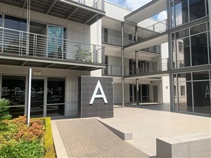 232 m² Commercial space in Bryanston