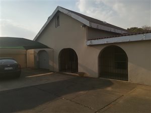 5 Bed House in New State Area