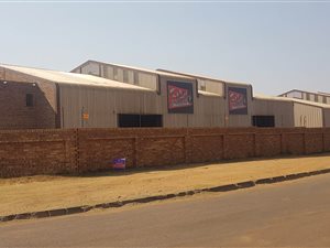 923.299987792969 m² Industrial space in Middelburg Central