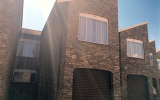 3 Bedroom Apartment in Brackendowns