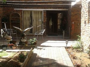 5 Bed House in Hennenman