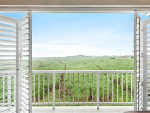 1 Bed Apartment in Manor Estates