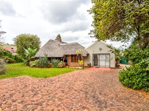 3 Bed House in Esther Park