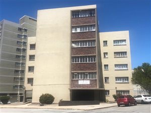 1 Bed Apartment in Port Elizabeth Central