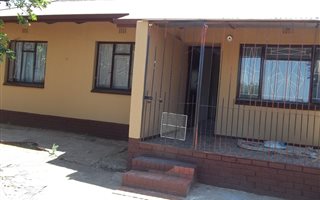 3 Bedroom House in Jan Niemand Park