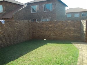 3 Bed Duplex in Clarina