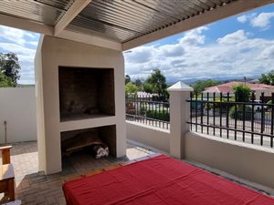 2 Bed Simplex in Oudtshoorn