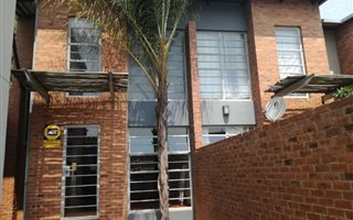 2 Bedroom Cluster in Die Wilgers