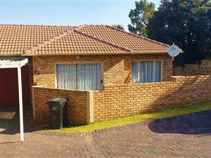 2 Bed Townhouse in Wilgeheuwel