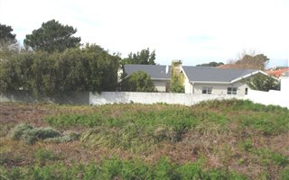 805 m² Land available in Hermanus Heights