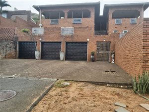 3 Bed House in Treasure Beach
