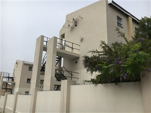2 Bed Apartment in Bredasdorp