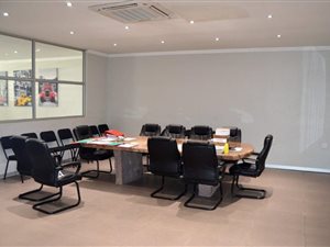 2034 m² Commercial space in Ooseinde