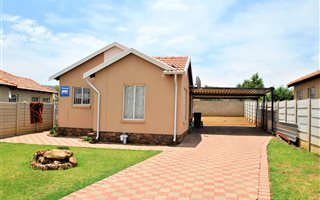 3 Bedroom House in Alveda