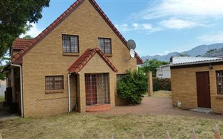4 Bedroom House in Plumstead