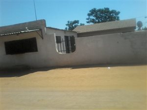 2 Bed House in Soshanguve