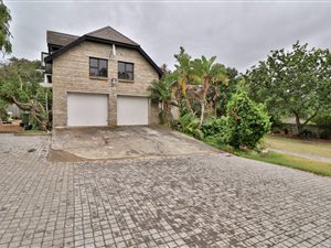 4 Bed House in Bredasdorp
