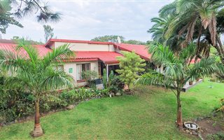 4 Bedroom House in Southbroom