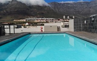 1 Bedroom Apartment in Zonnebloem