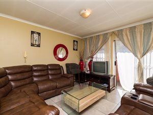 2 Bed House in Erasmuskloof