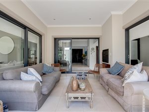 4 Bed Cluster in Melrose