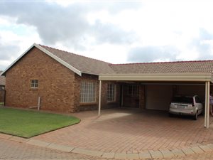 3 Bed House in Theresa Park