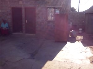 2 Bed House in Ivory Park