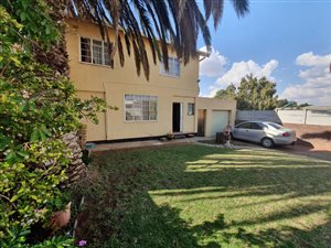 4 Bed House in New Park